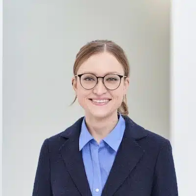 Anna, Autohero